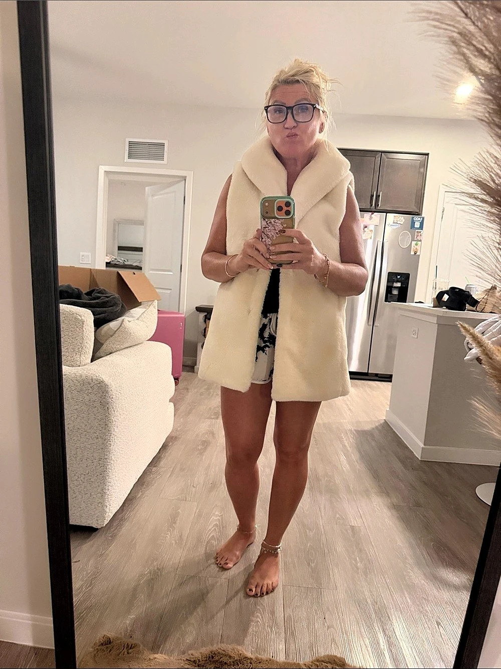 Cabi Faux Fur Vest in Cream